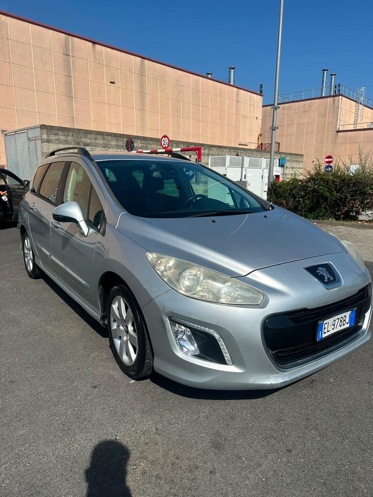 Peugeot 308 1.6 8V e-HDi 112CV Stop&Start 5p. Sport