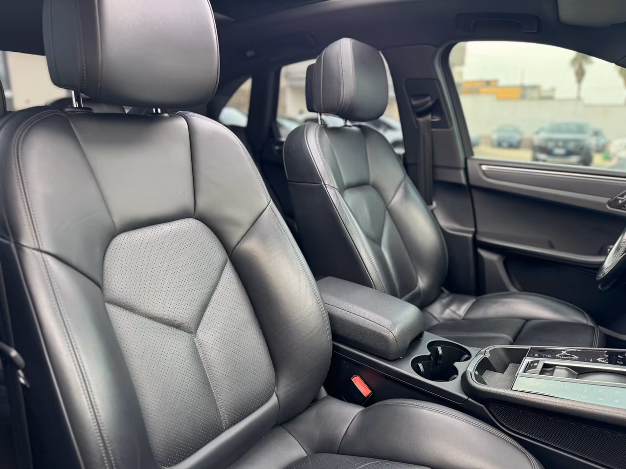 Porsche Macan 2.0 245CV TETTO APRIBILE