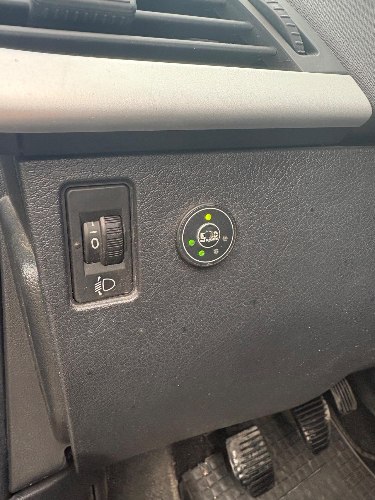 Peugeot 207 1.4 GPL 75CV SW 156000km