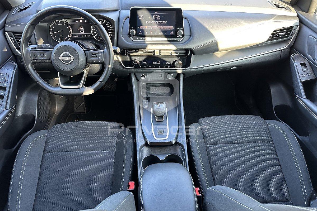 NISSAN Qashqai MHEV 158 CV Xtronic Business
