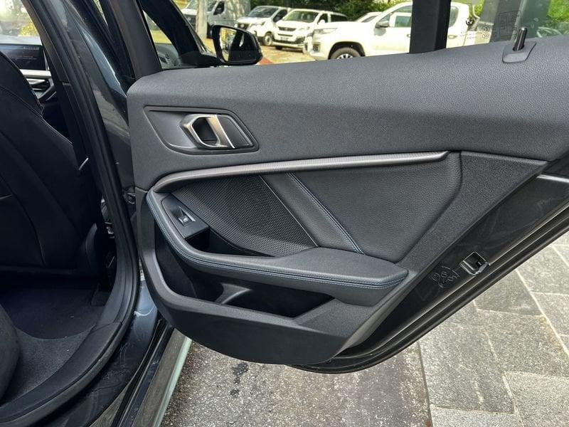 BMW Serie 1 118d Msport auto FULL COCKPIT