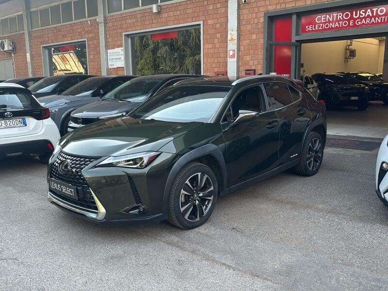 Lexus UX Hybrid Premium 2WD