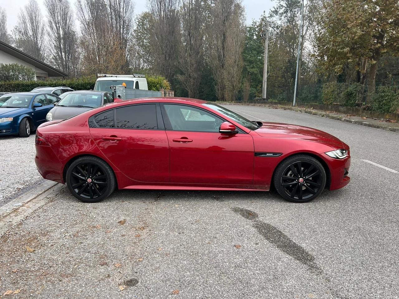 Jaguar XE 2.0 D Turbo aut.EURO 6B MOTORE DA RIVESIONARE
