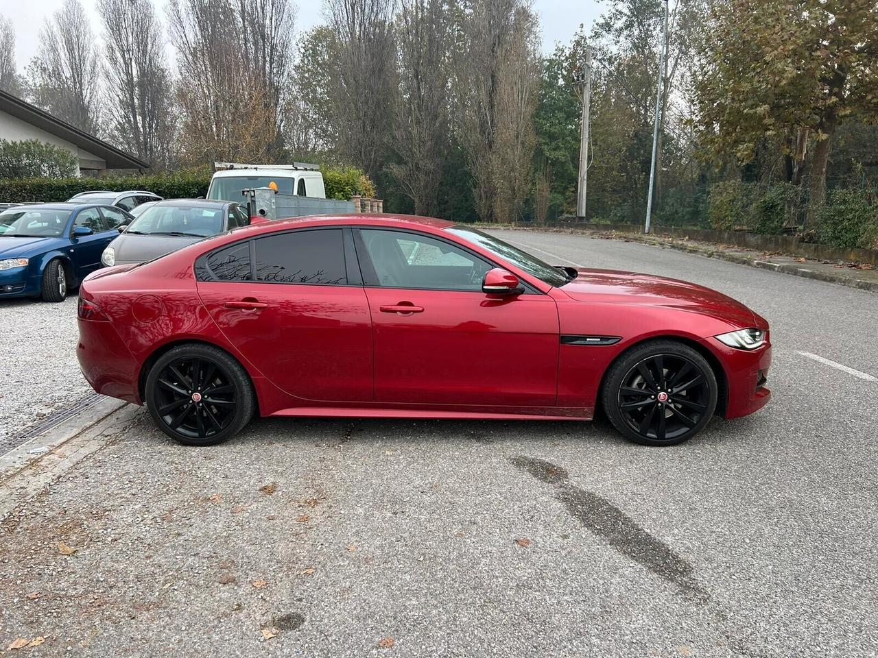 Jaguar XE 2.0 D Turbo aut. Pure EURO 6B