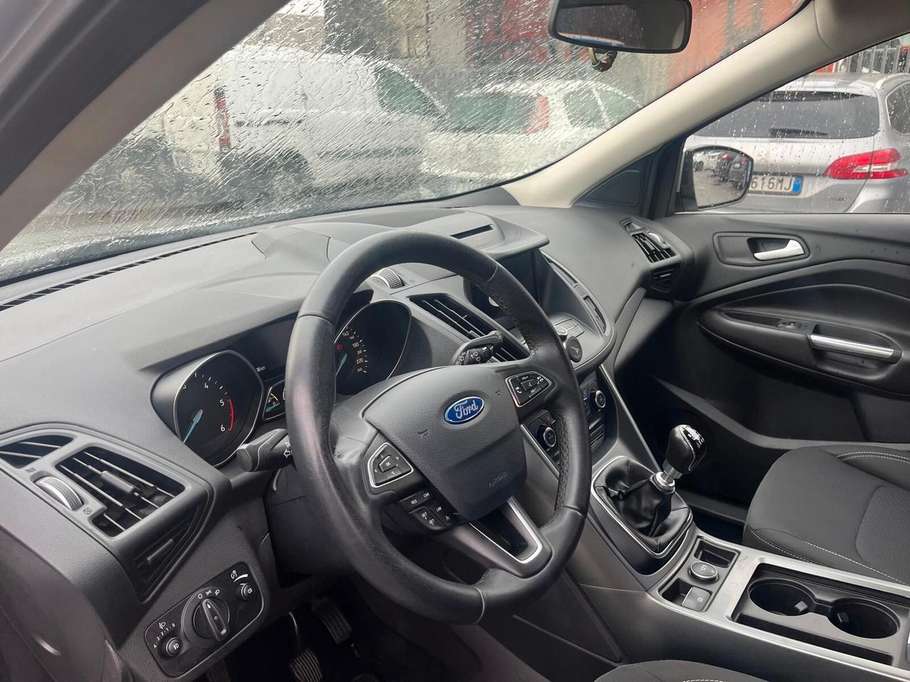 Ford Kuga 1.5 TDCI 120 CV