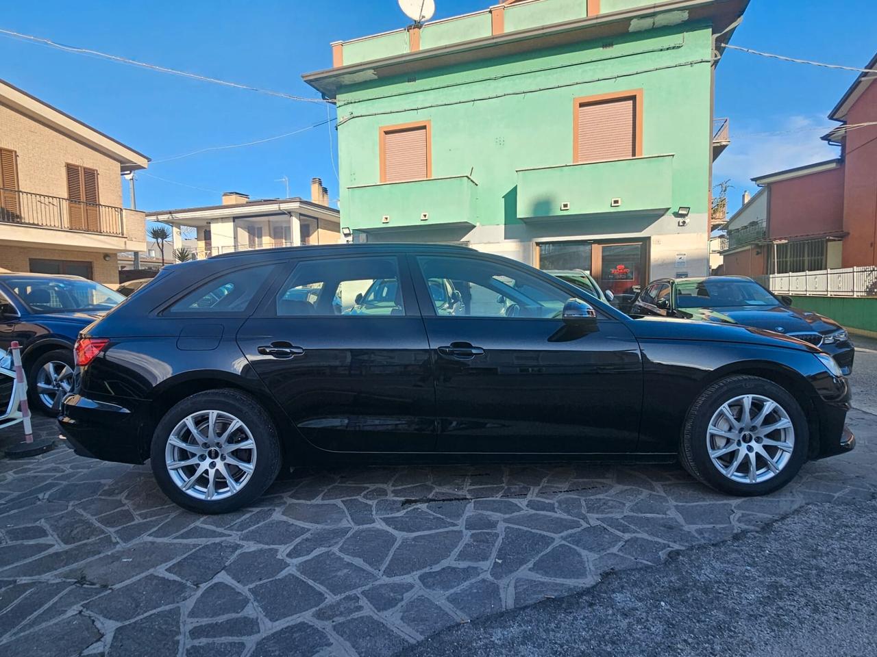 Audi A4 Avant 40 TDI S tronic Business