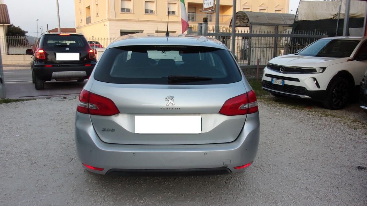 Peugeot 308 BlueHDi 120 S&S SW Business