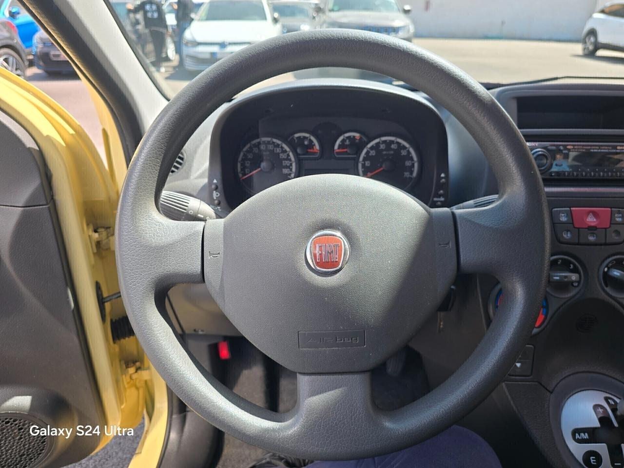 Fiat Panda 1.2 Emotion 69 Cambio Automatico