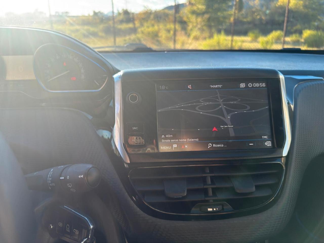 Peugeot 2008 BlueHDi 120 S&S Allure