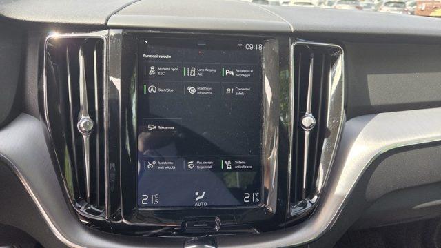 VOLVO XC60 B4 (d) AWD Geartronic Momentum PERMUTE