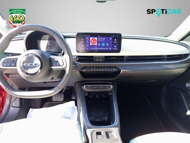 FIAT 600 Hybrid 100 CV DCT MHEV La Prima