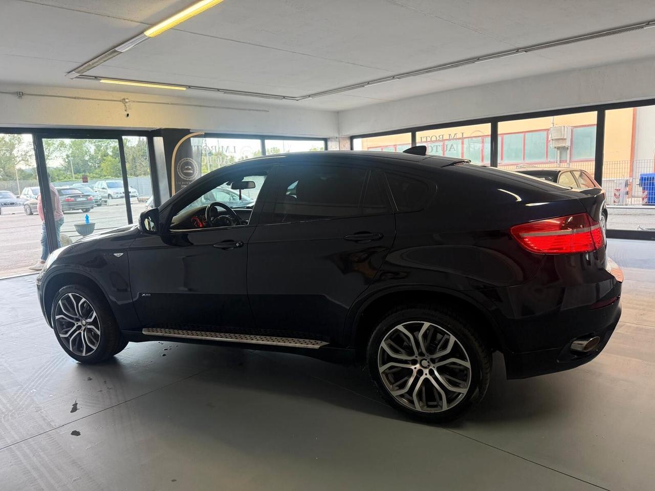 BMW X6 3.0 D 5 POSTI 2010 12 MESI DI GARANZIA