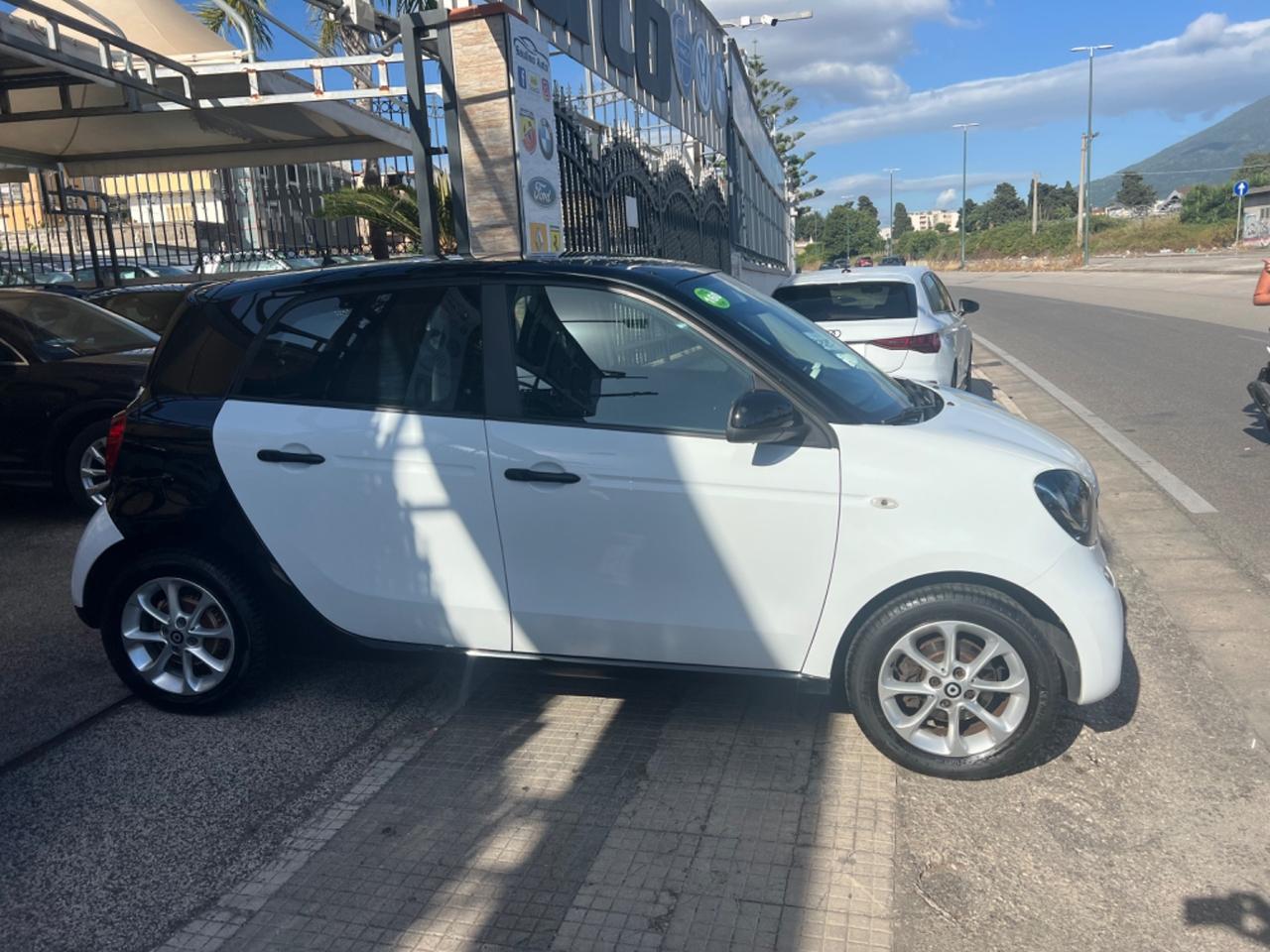 Smart ForFour 70 1.0 Passion