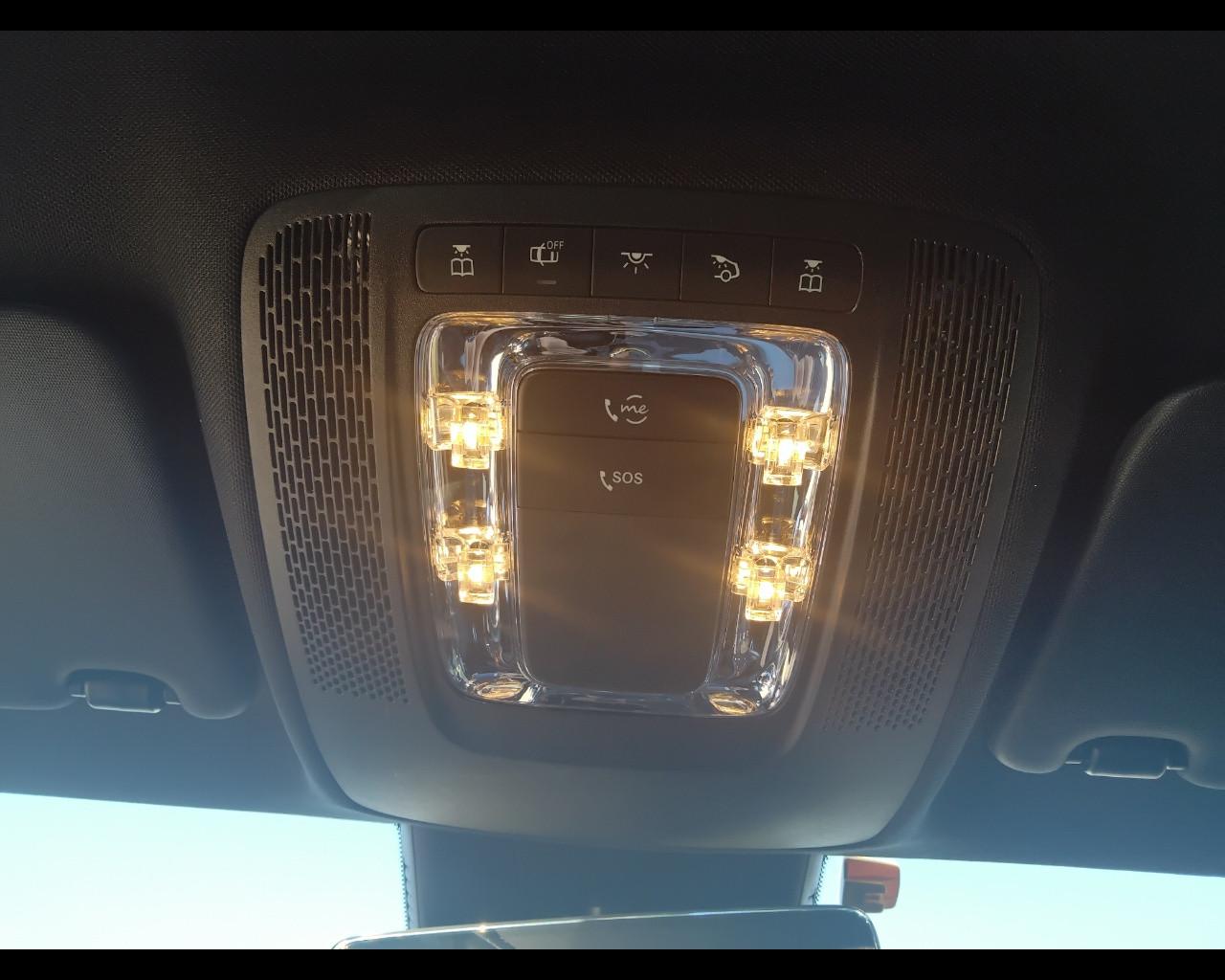 Mercedes-Benz Classe A - W177 2018 - A 200 d Premium auto