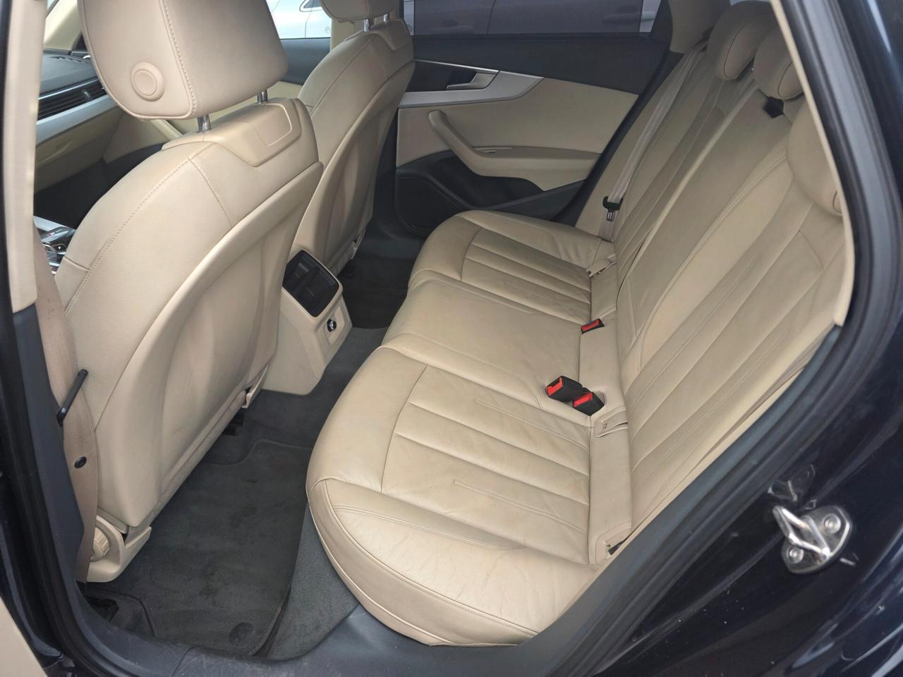Audi A4 Avant 2.0 TDI 150 CV S tronic Business Sport