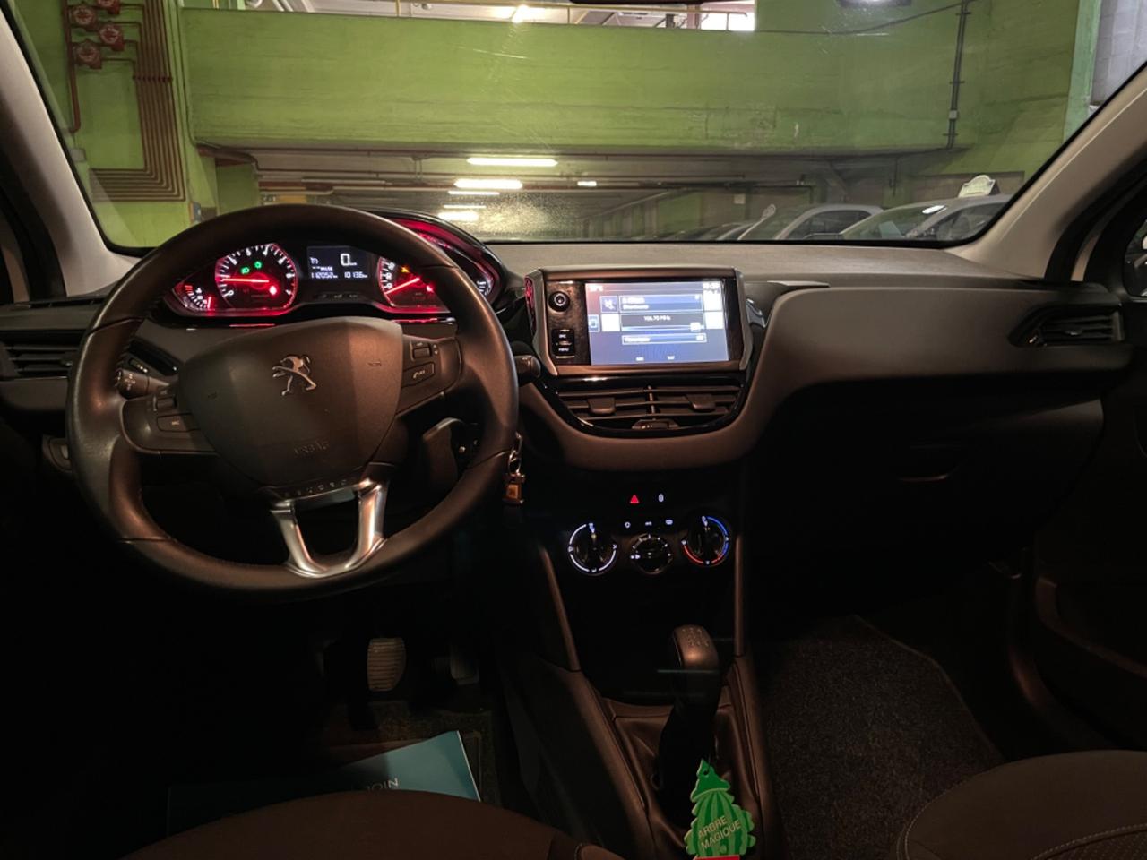 Peugeot 208 1.2 Neopatentati Euro 6