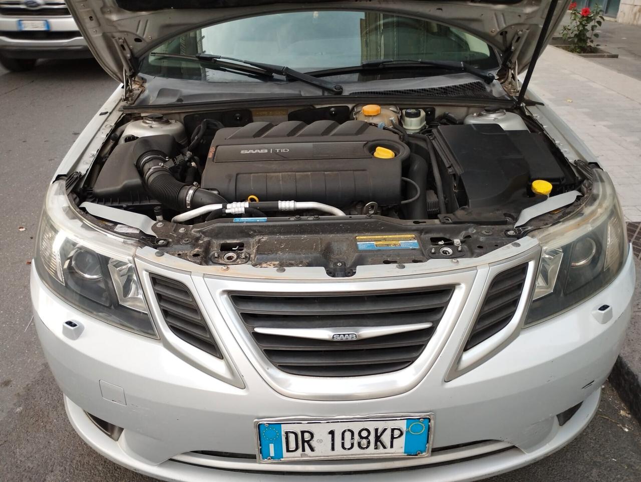 Saab 9-3 SportHatch 1.9 TiD DPF Vector