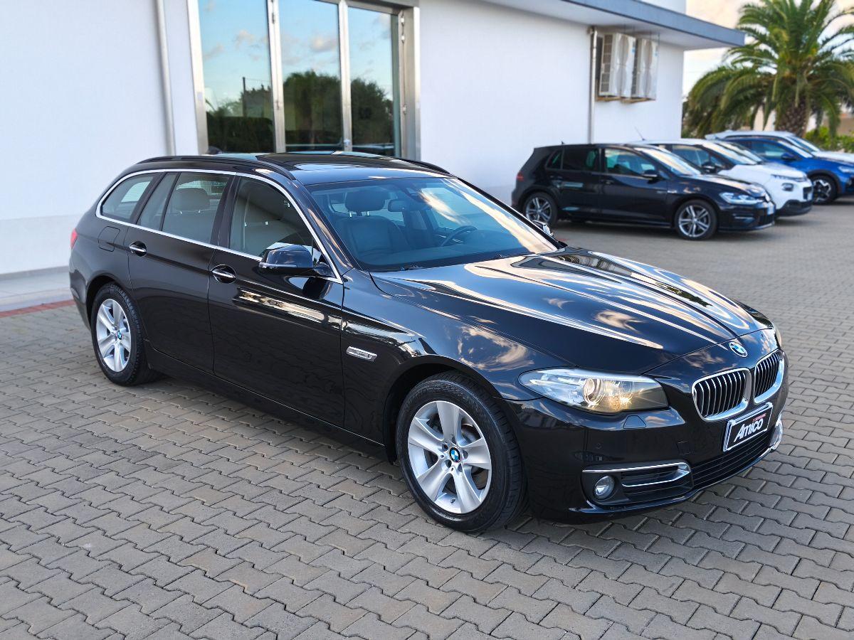 BMW Serie 5 Touring 520d Luxury Pelle Tetto LED