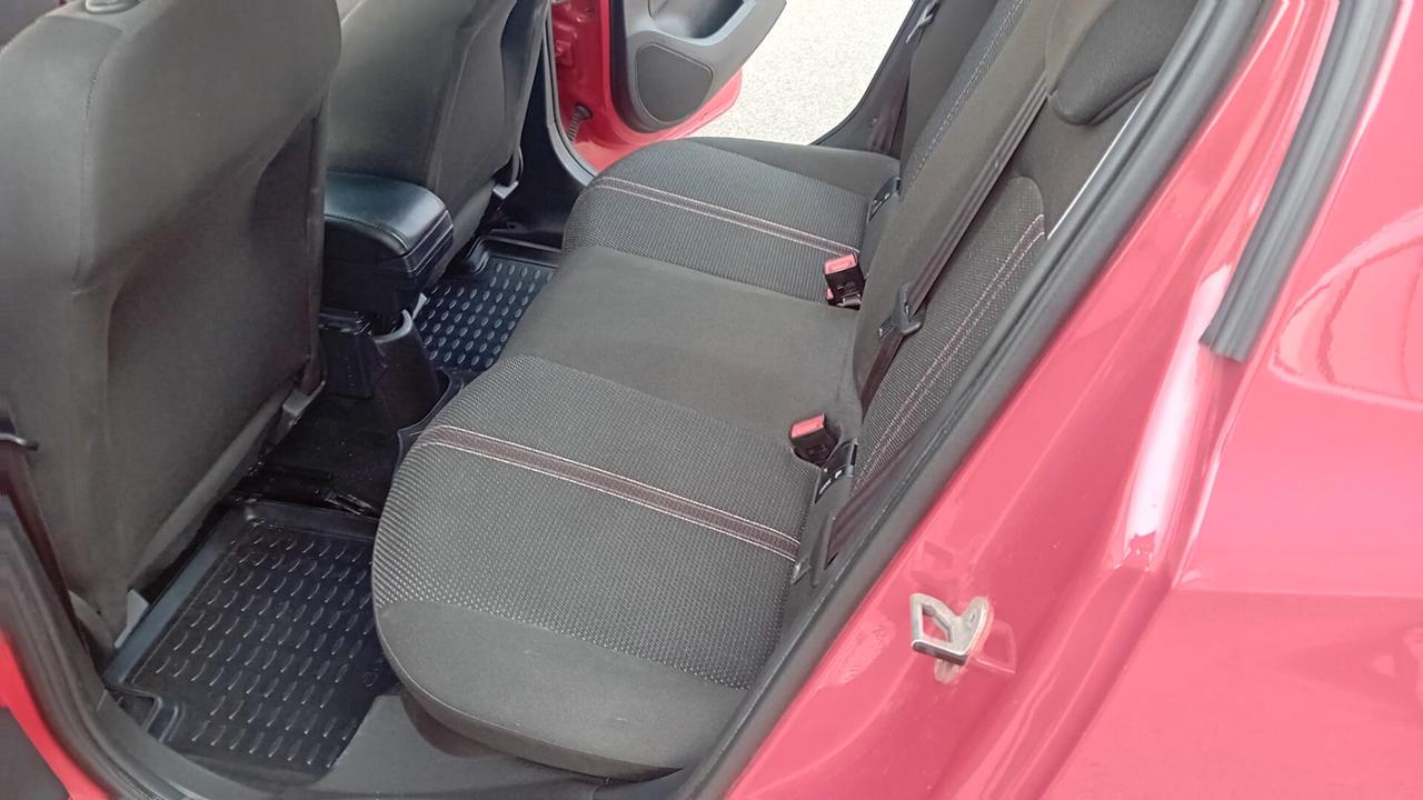 Opel Corsa 1.4 90CV GPL Tech 5 porte b-Color