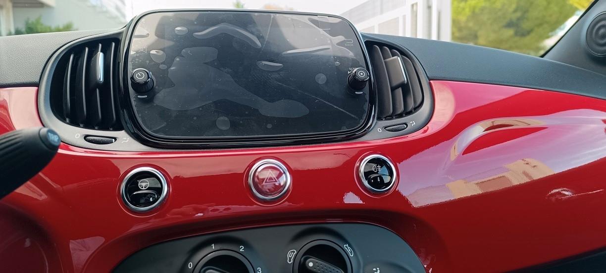 Fiat 500 1.0 Hybrid Red