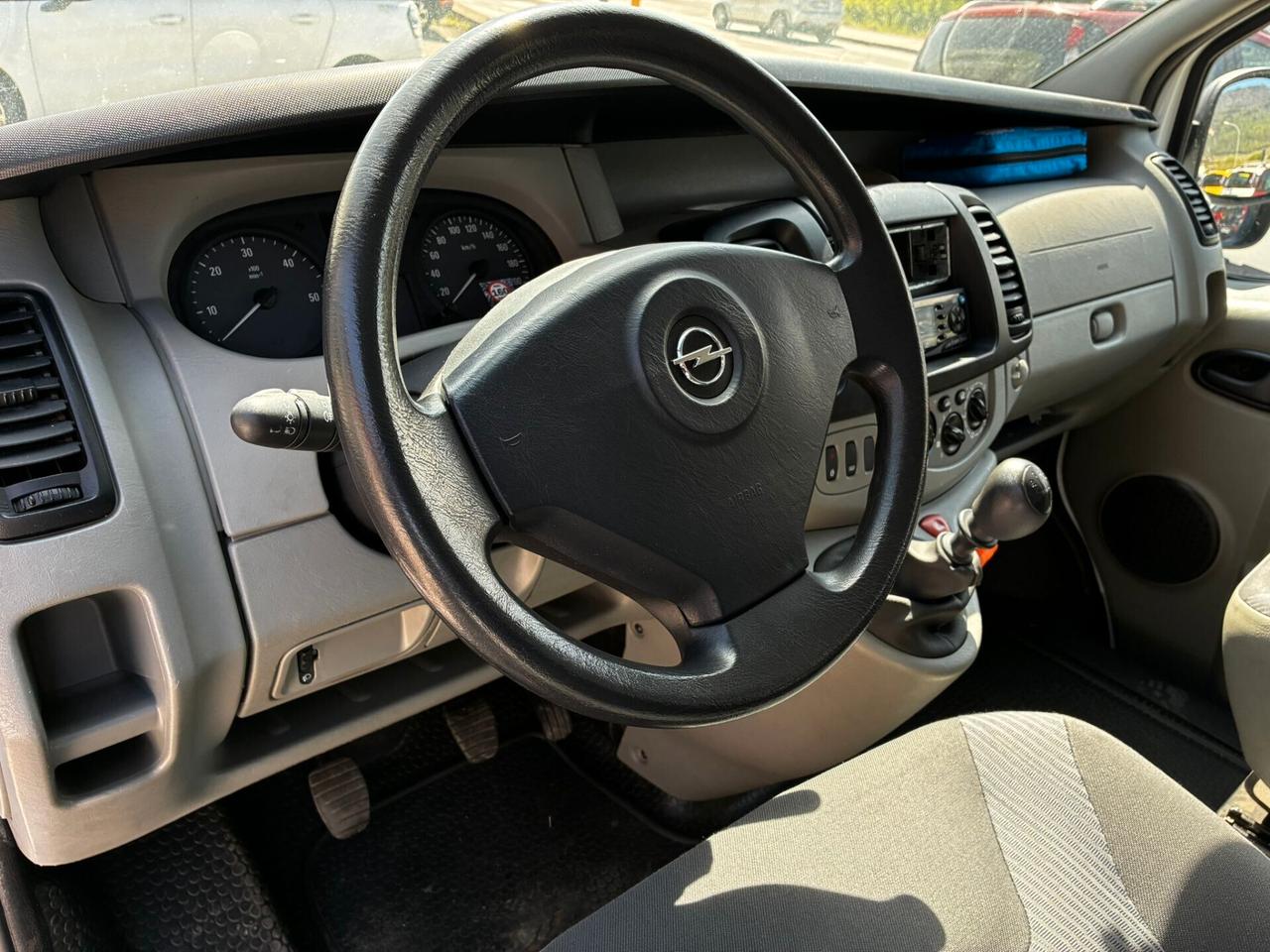 OPEL VIVARO 2.0 CDTI 8POSTI PASSO LUNGO GANCIO TRAINO KM115MILA