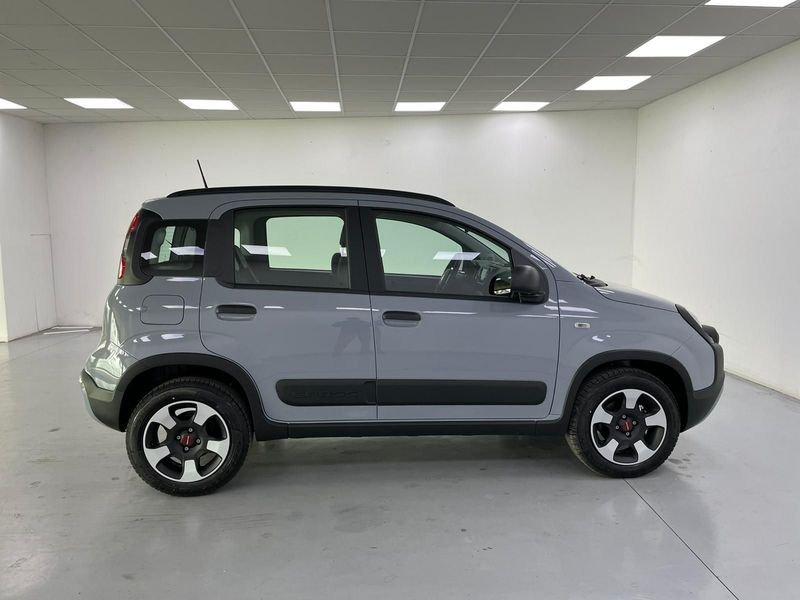 FIAT Panda Cross Panda 1.0 firefly hybrid City Cross s&s 70cv 5p.ti