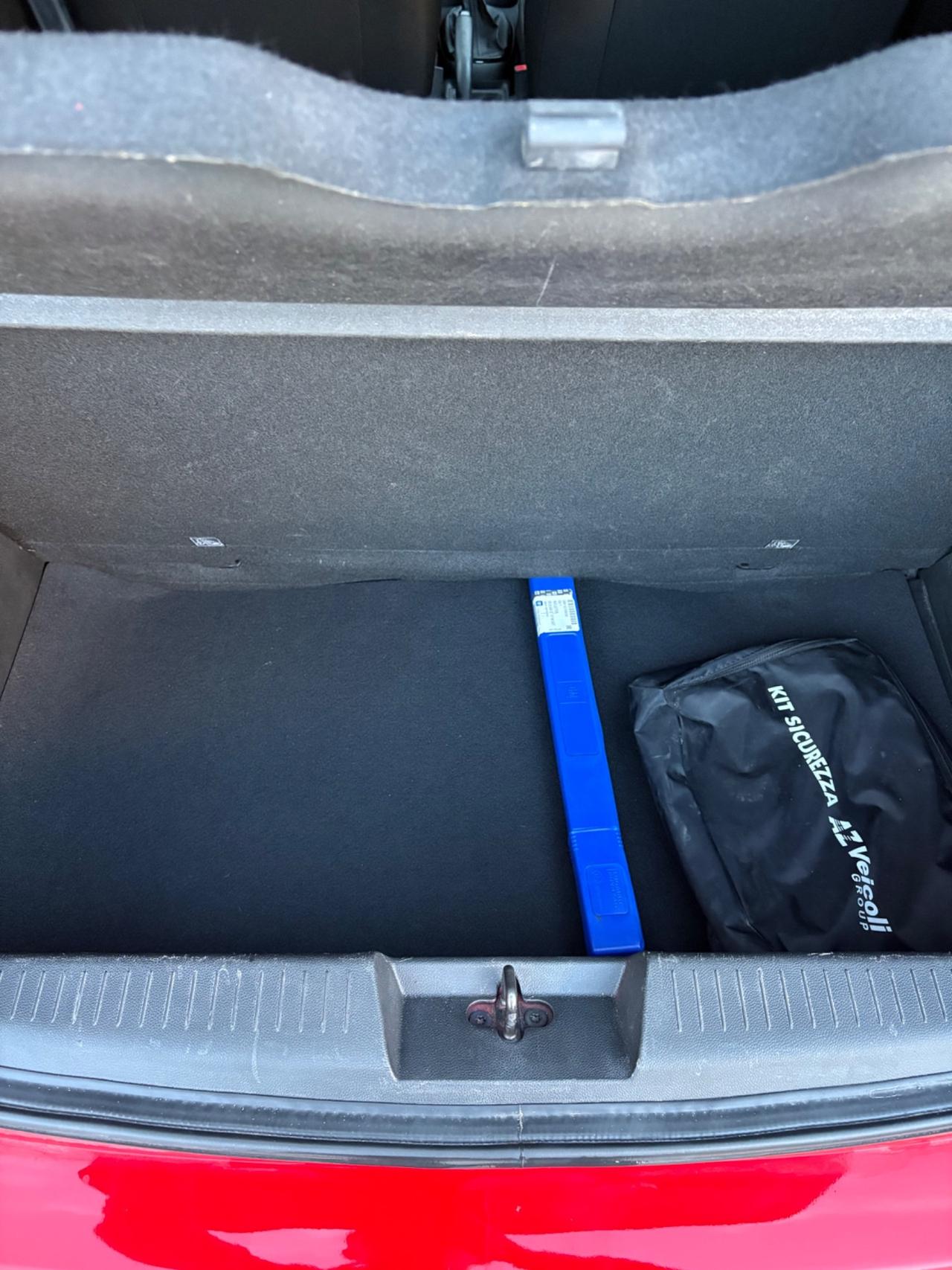 Opel Karl 1.0 75 CV Cosmo