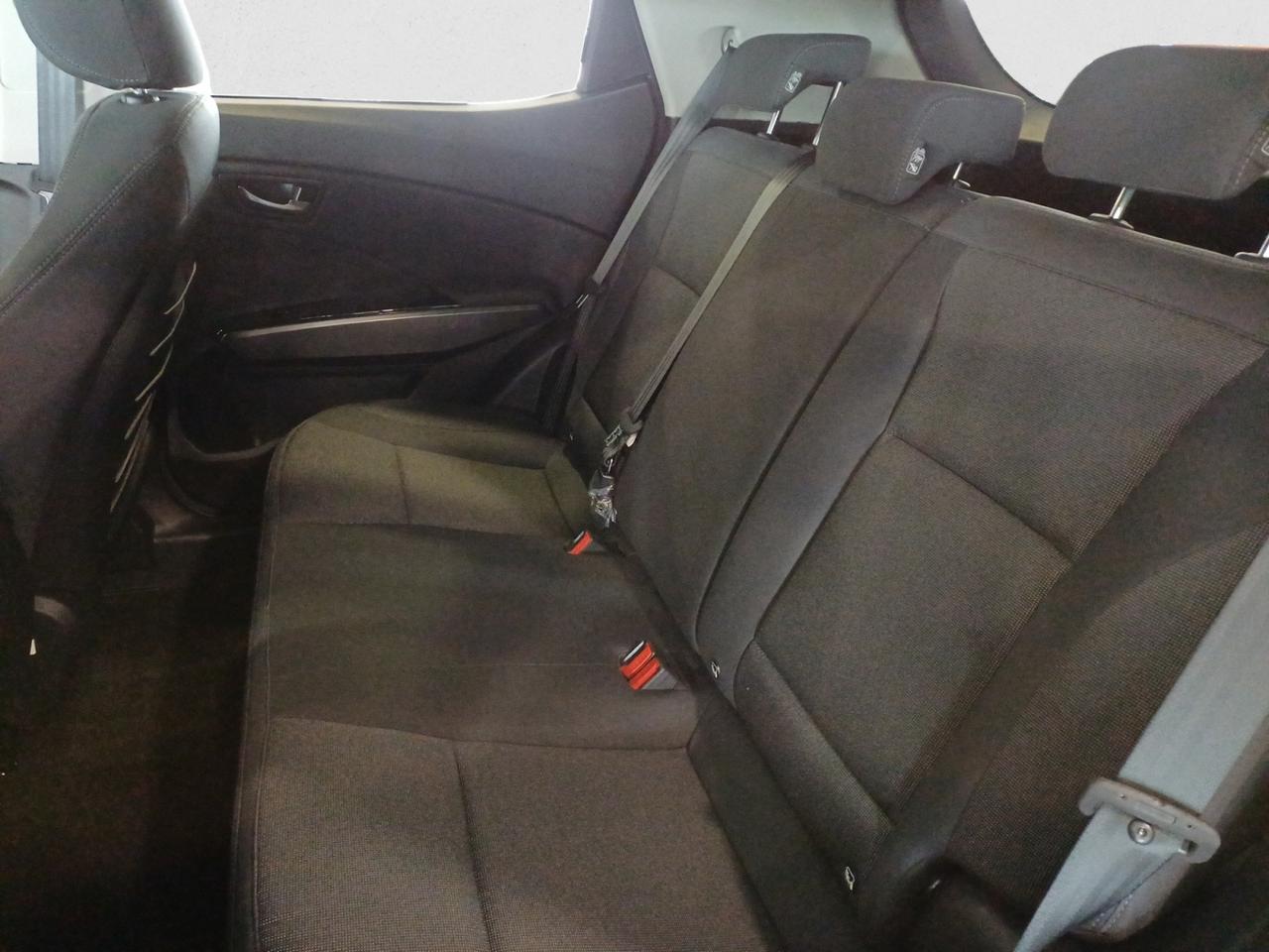 KGM TIVOLI B 1.5 2WD MT 135CV FL24