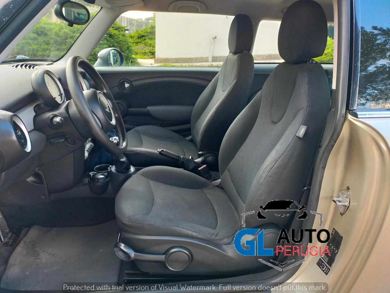 MINI ONE 1.4 16v 70 kw adatta per neopatentati