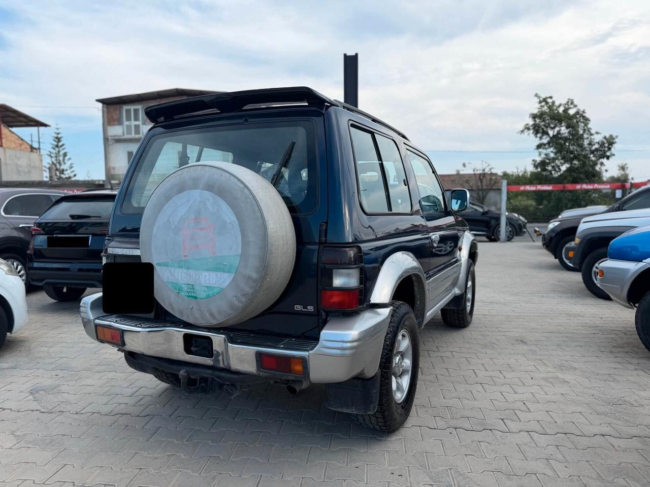 Mitsubishi Pajero 2.5 TDI Metal-top GLS Target con gancio di traino Ellebi