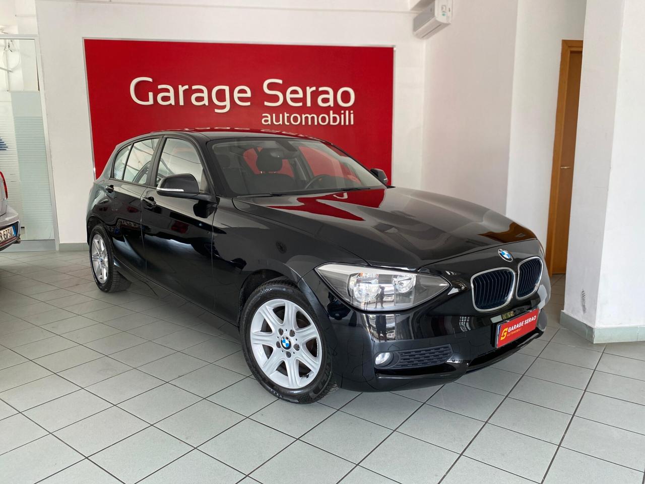 Bmw 118 118d 5p. Unique
