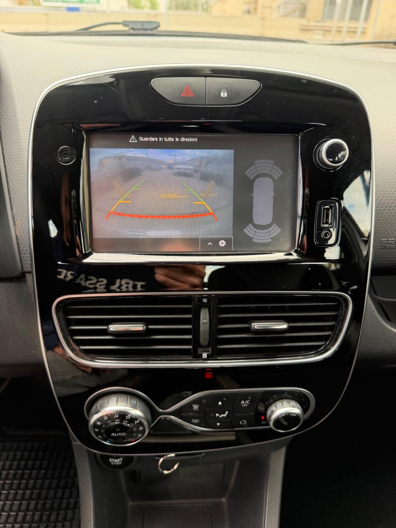 Renault Clio 1.5 dci 90 cv 2018 Navigatore Retrocam