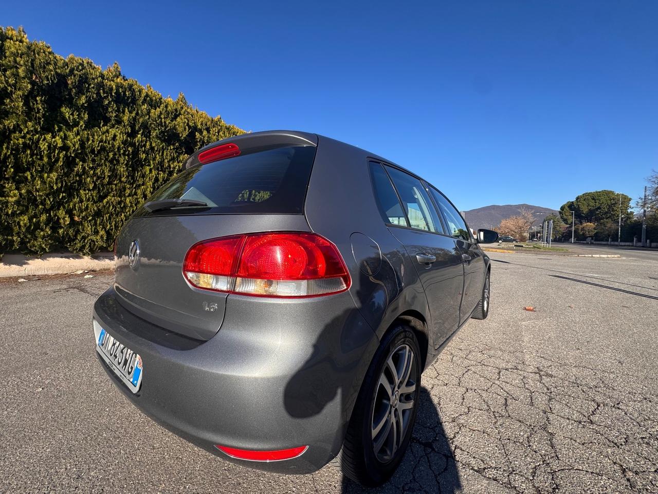 Volkswagen Golf 1.6 5p. Comfortline