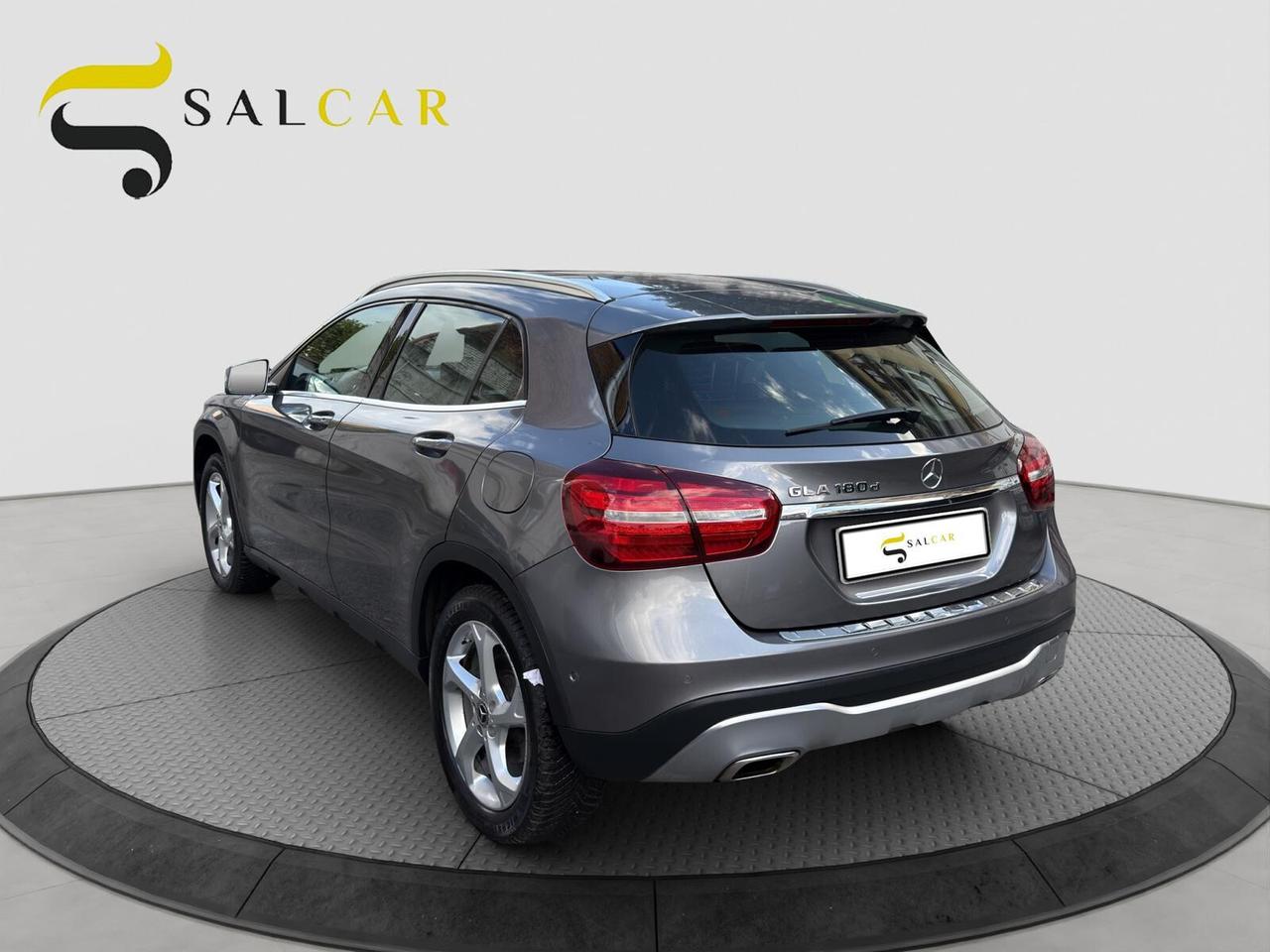 Mercedes-benz GLA 180 d 1.5 109cv Sport automatica 2017