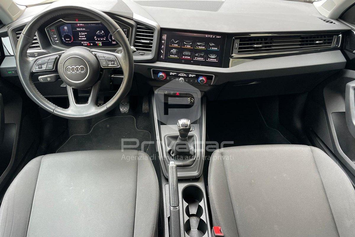 AUDI A1 SPB 25 TFSI Identity Black