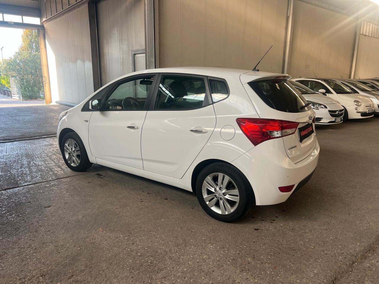Hyundai i20 1.4-5p. Confort-2014- GPL
