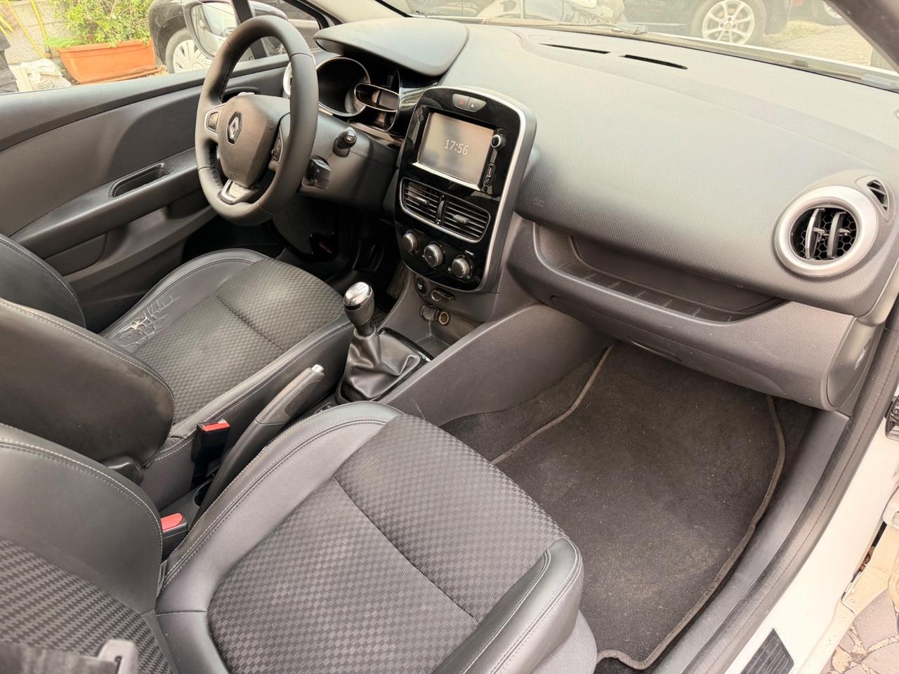 Renault Clio Sporter dCi 8V 90 CV Moschino Life