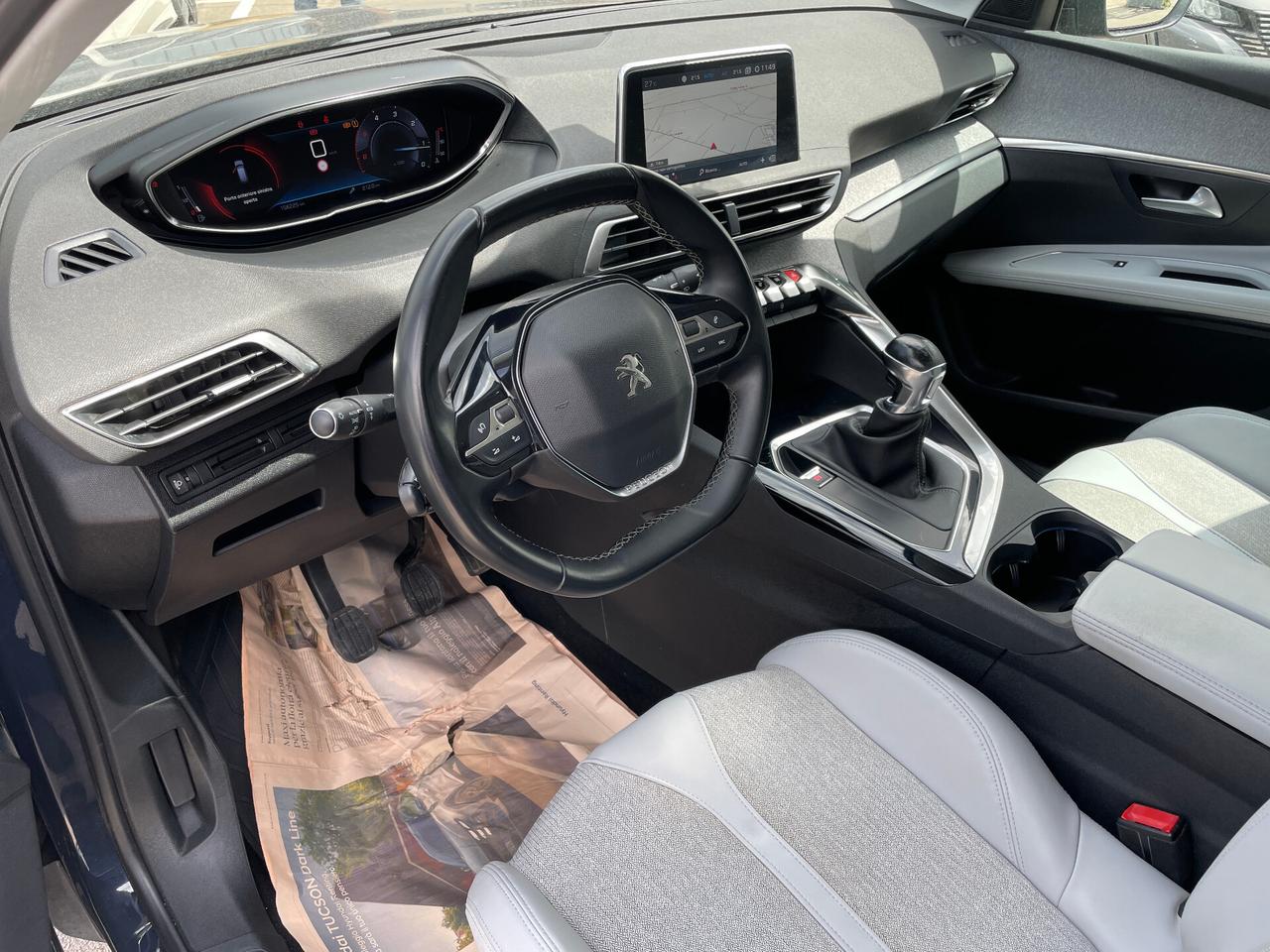 Peugeot 3008 1.5 BlueHDi 130cv Allure
