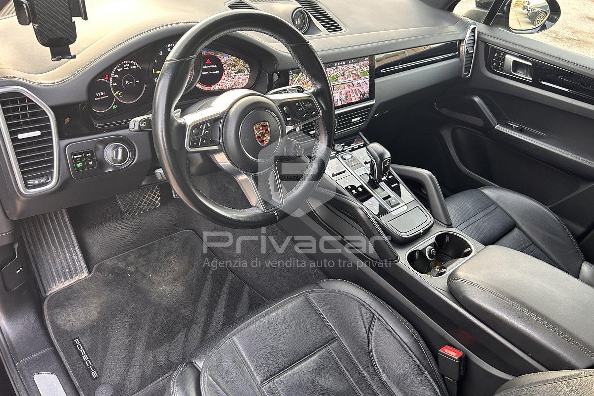 PORSCHE Cayenne 3.0 V6 E-Hybrid