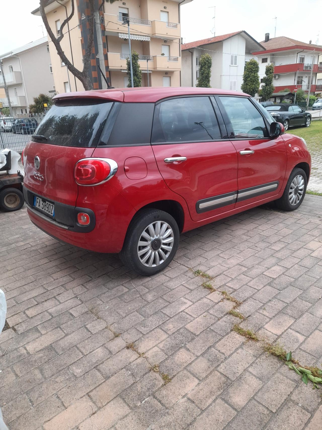 Fiat 500L 0.9 TwinAir Turbo Natural Power Pop Star
