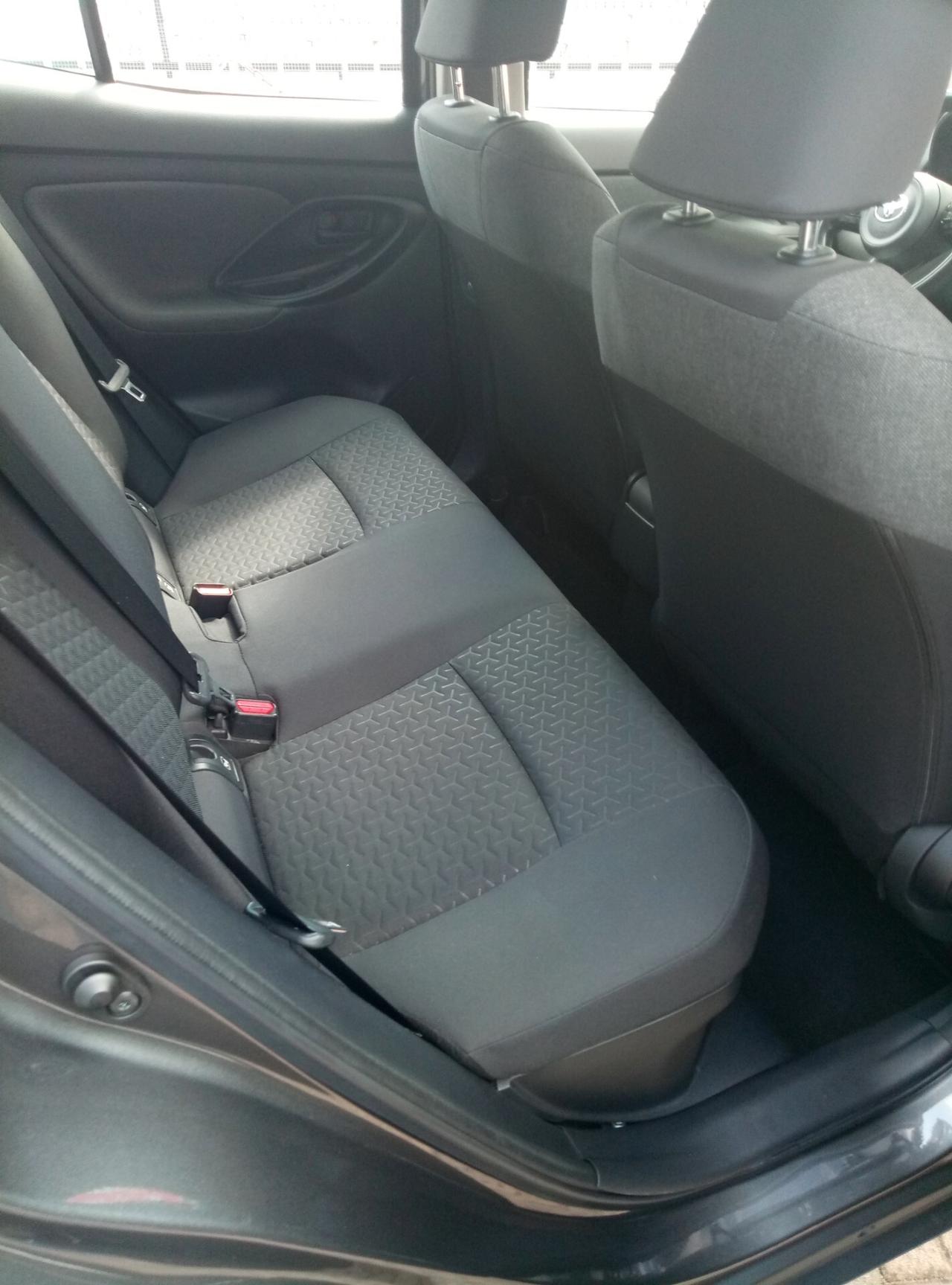 Toyota Yaris Cross 1.5 Hybrid 5p. E-CVT Business