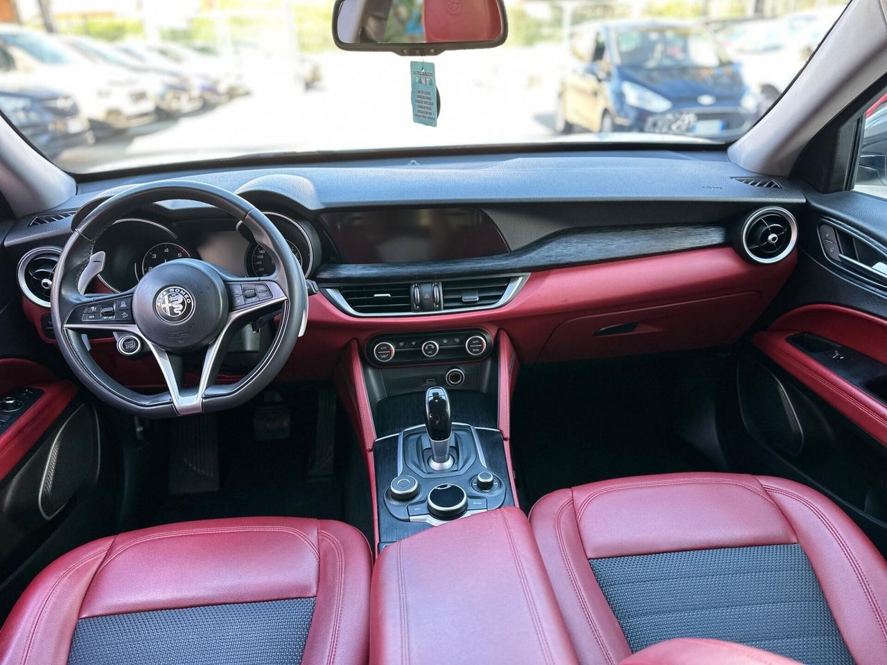 Alfa Romeo Stelvio 2.2 Turbodiesel 210 CV AT8 Q4 B