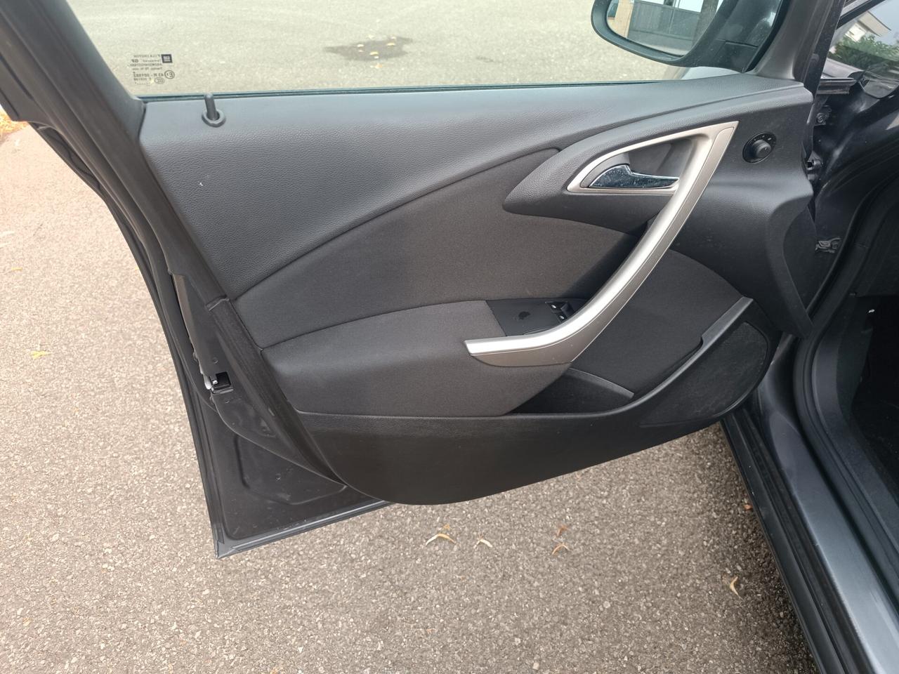 Opel Astra 1.4 benzina SW SOLAMENTE 99.000 KM