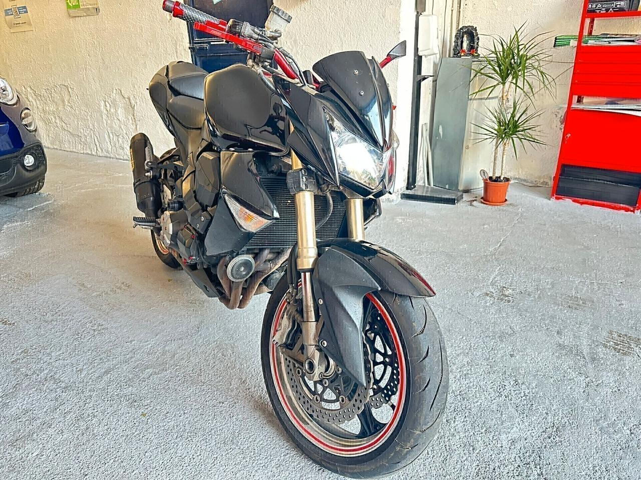 Kawasaki Z 1000 nera