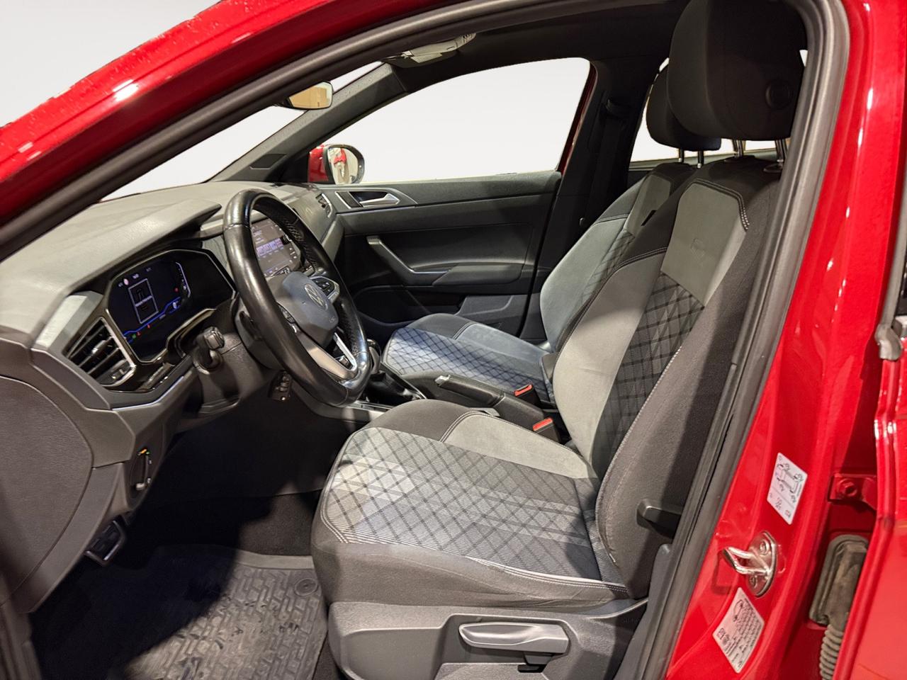 Volkswagen Taigo 1.5 tsi R-Line 150cv dsg