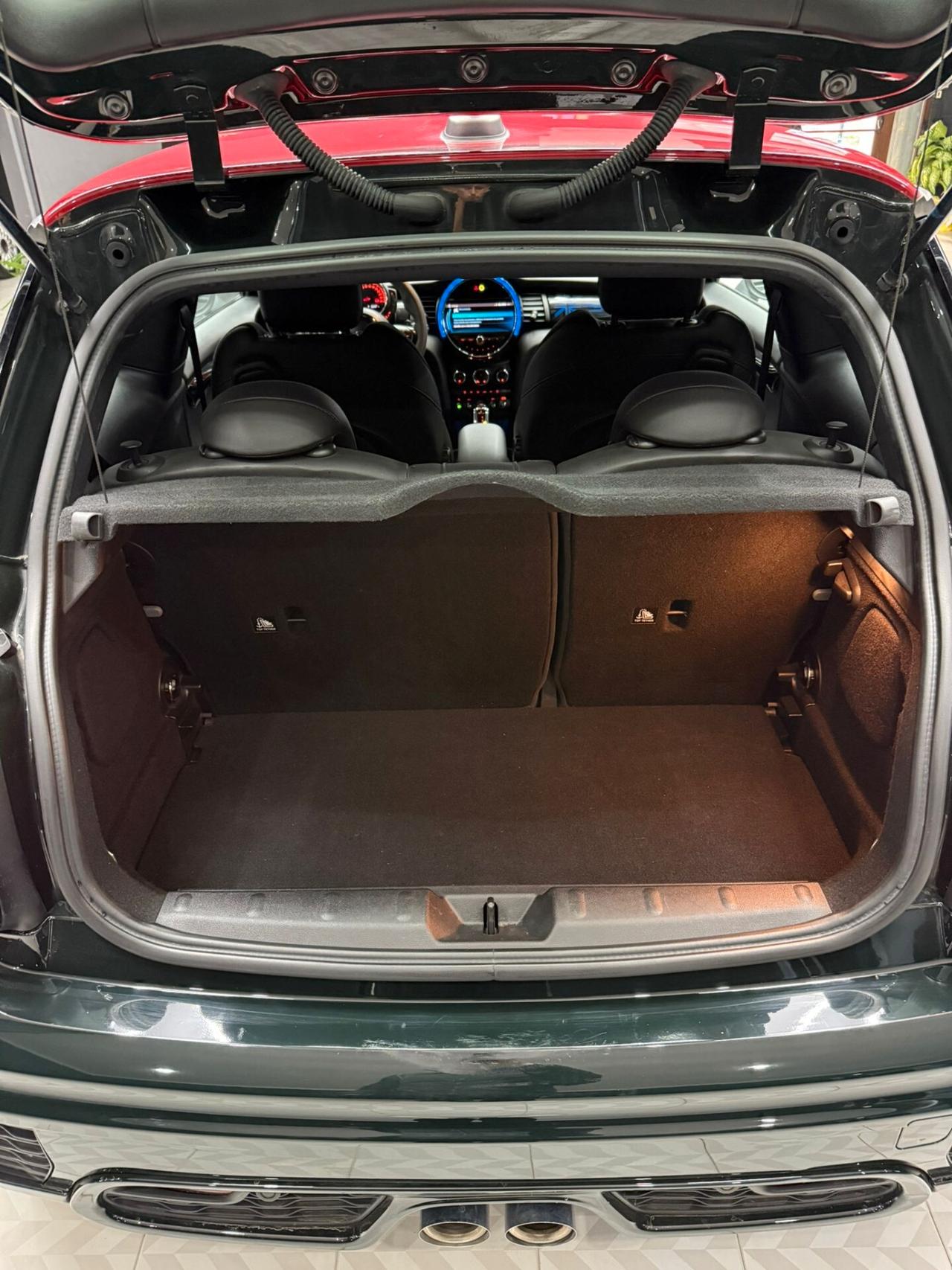 Mini John Cooper Works no super bollo