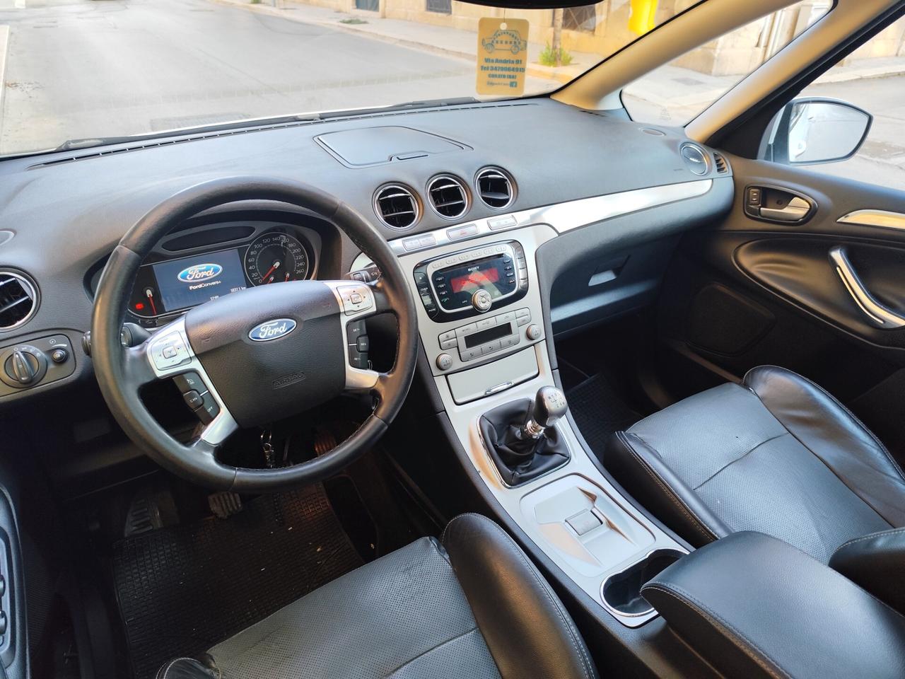 Ford S-Max 2.0 TDCi 140CV Titanium TETTO