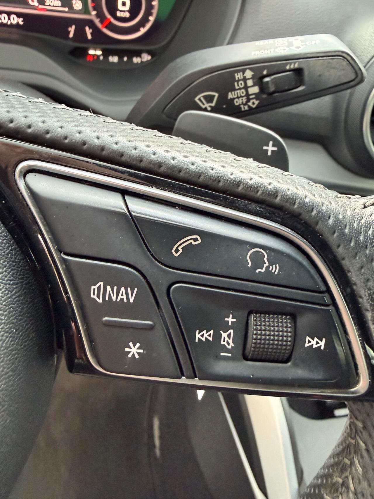 AUDI Q2 2.0 TDI QUATTRO S TRONIC SPORT 126.000 KM