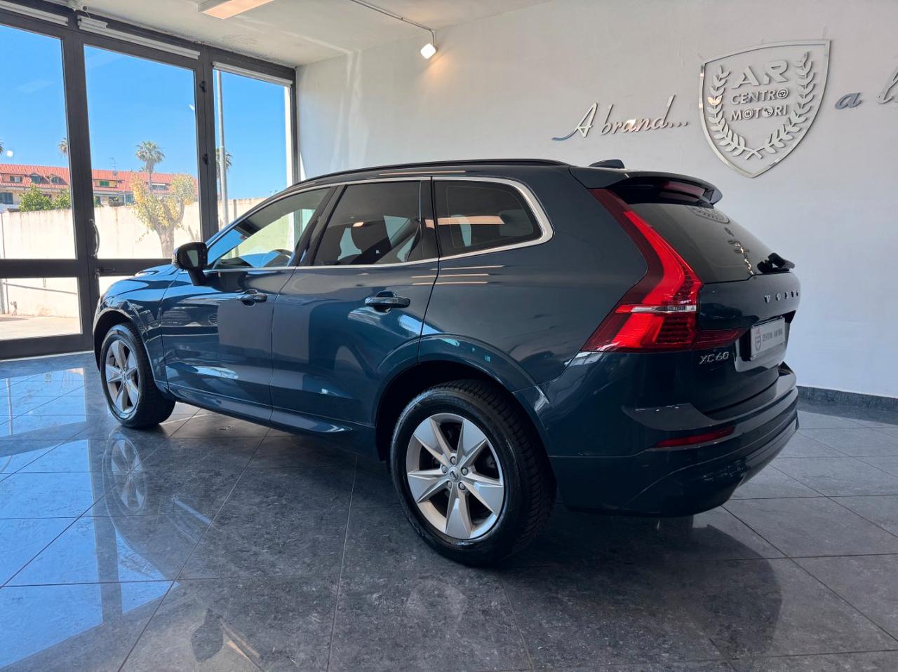 Volvo XC60 2.0 d b4 Mhev Core Bright auto Uniprop
