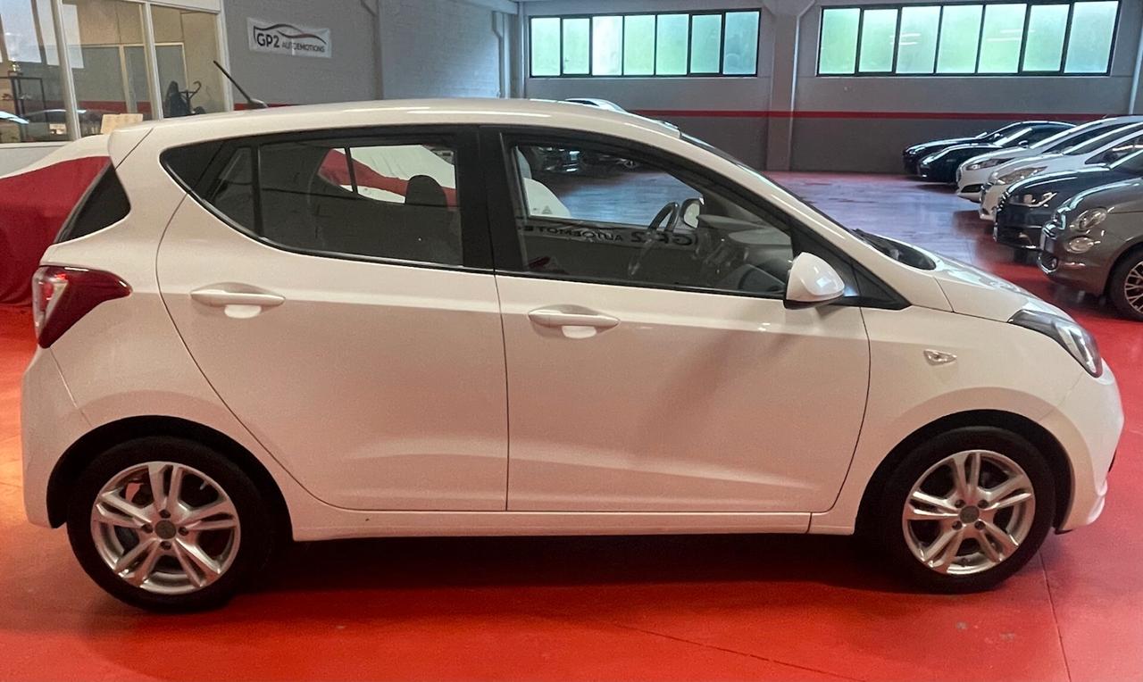 Hyundai i10 1.0 MPI Login NEOPATENTATI